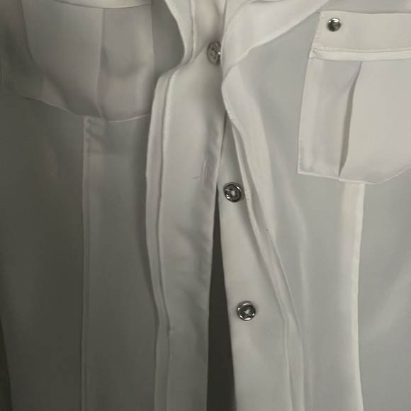 White House, Black market blouse - Picture 3 of 6